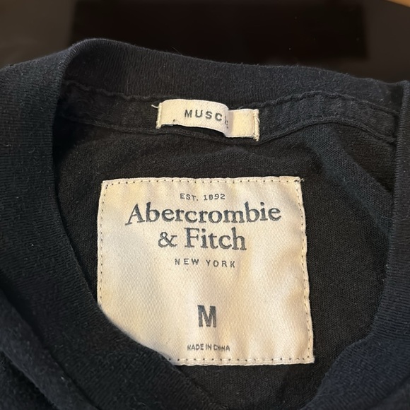 Abercrombie & Fitch Men’s Tshirt - Picture 4 of 4